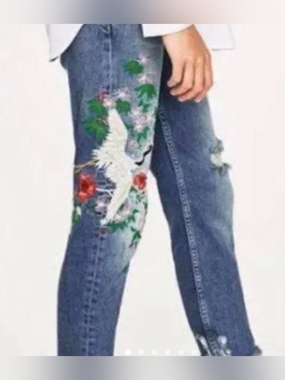Zara Blue Denim Boyfriend Jeans Embroidered Raw Hem Blue Jeans Sz.4